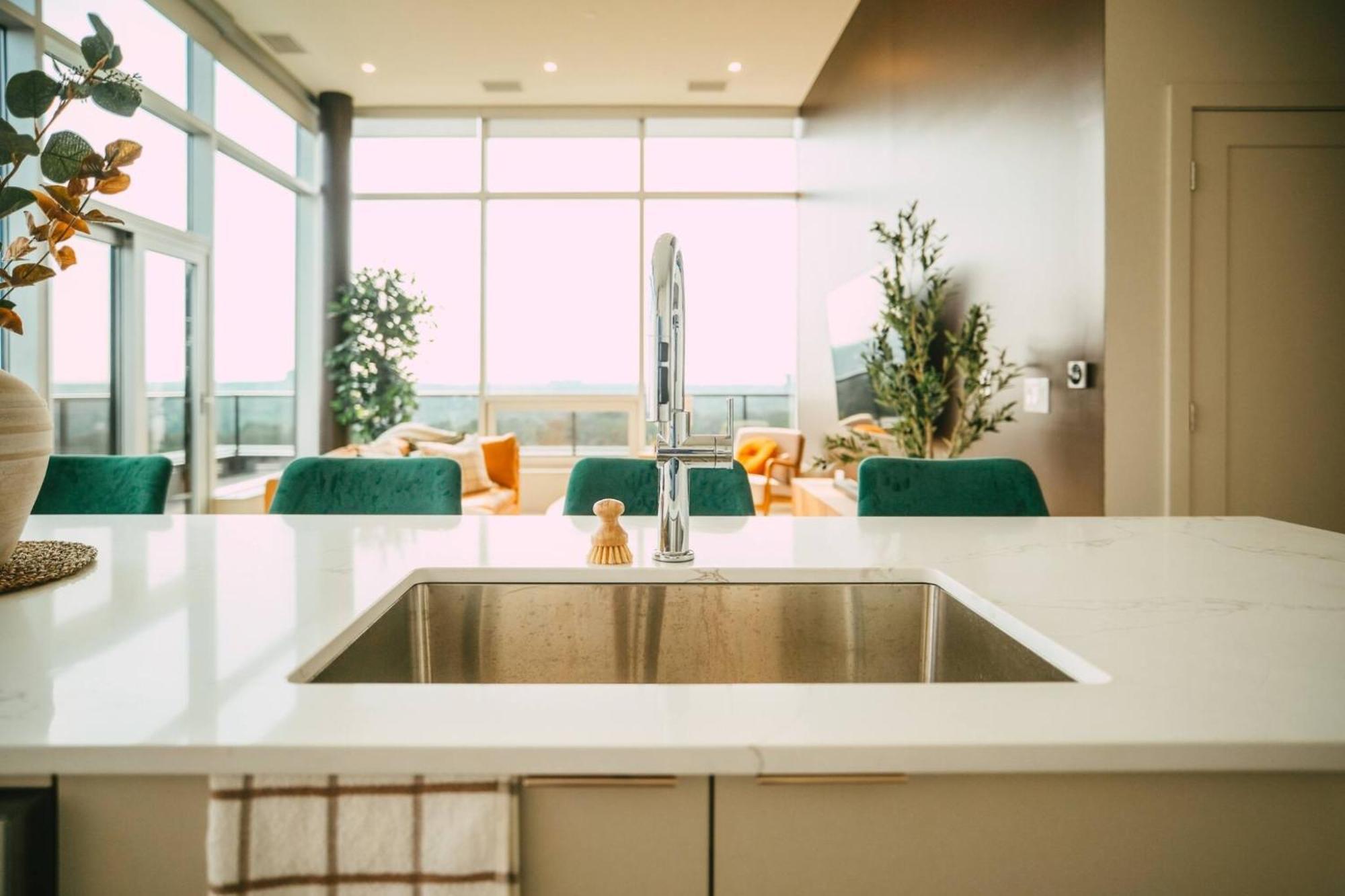 New - Luxury 2Br Penthouse Apt In Central Halifax Buitenkant foto